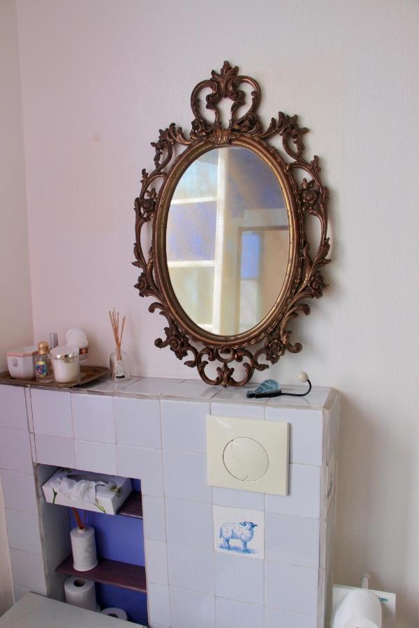 Grange Bleuet Bed & Breakfast Aubeterre-sur-Dronne Dış mekan fotoğraf