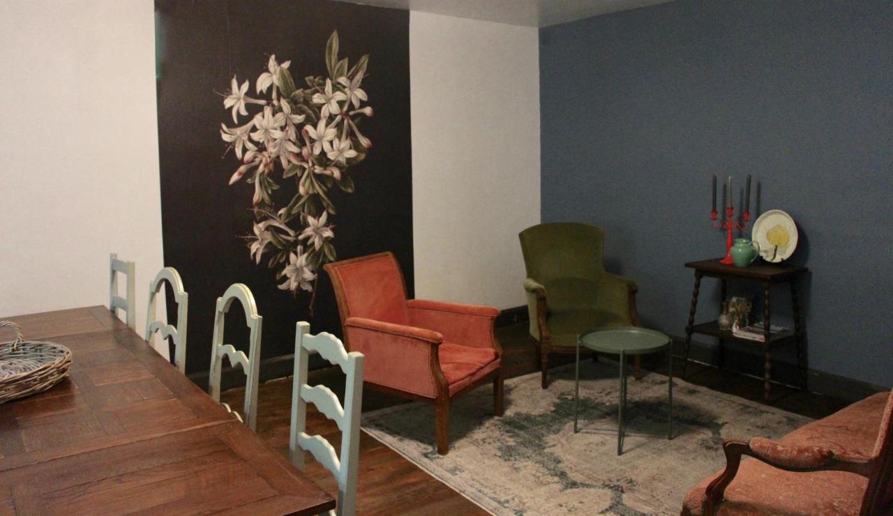 Grange Bleuet Bed & Breakfast Aubeterre-sur-Dronne Dış mekan fotoğraf