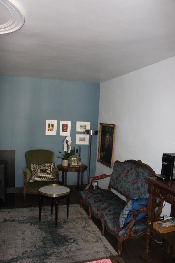 Grange Bleuet Bed & Breakfast Aubeterre-sur-Dronne Dış mekan fotoğraf